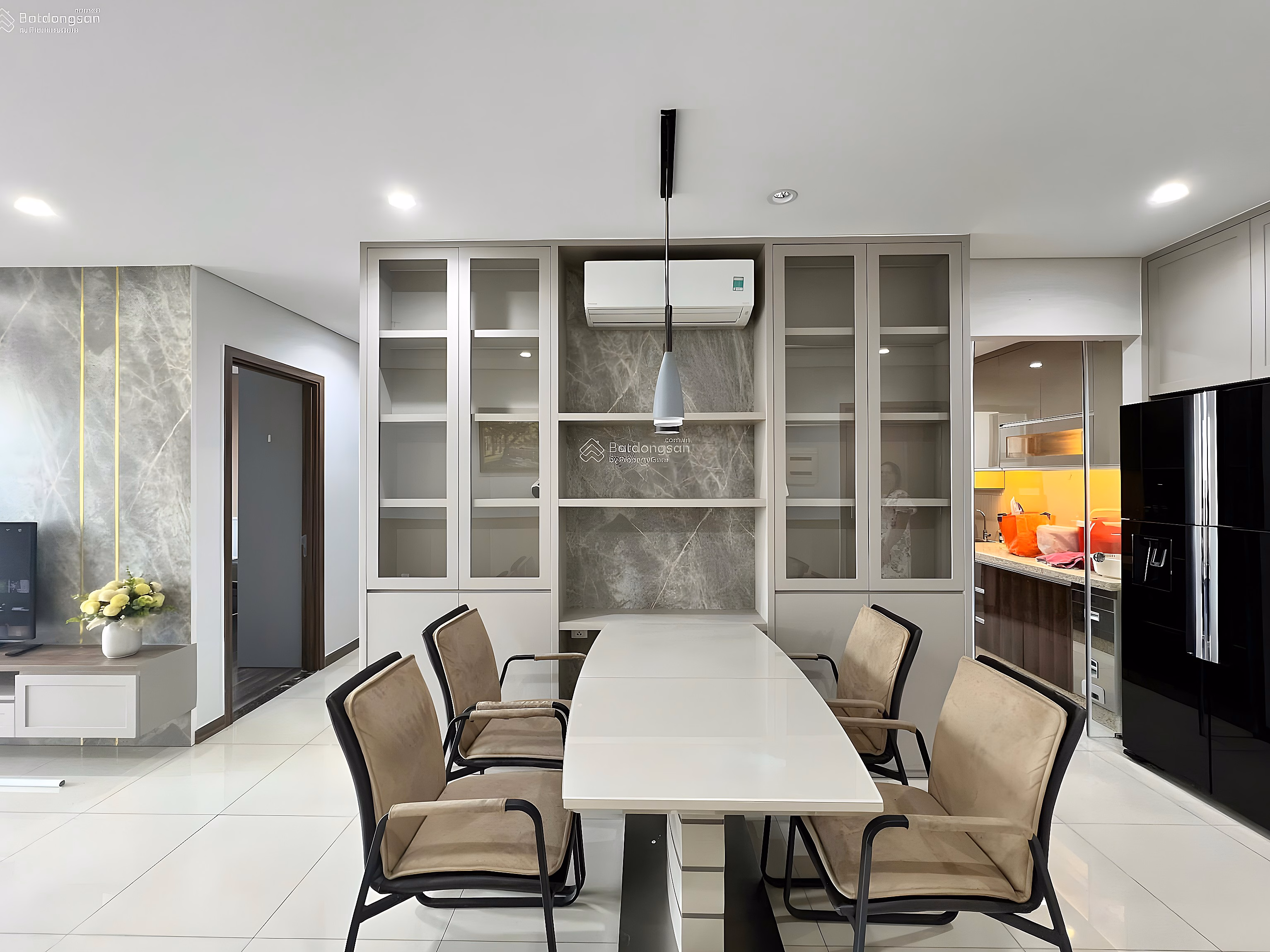 Real news] 3 bedroom 2 bathroom apartment for rent | Extremely beautiful view | Newly renovated house