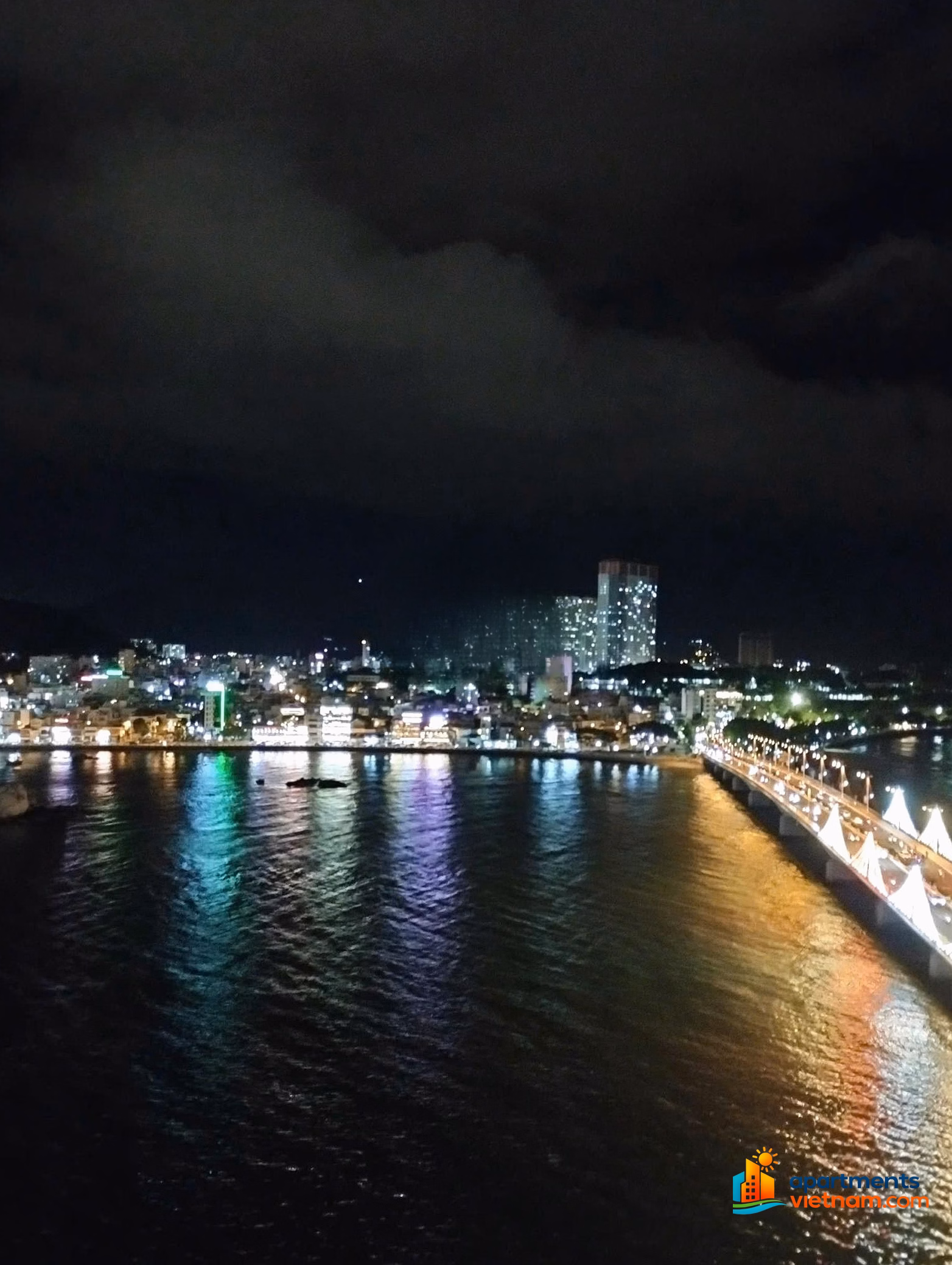 River view apartment for sale, 138m², beautiful floor, cheap price in June Muong Thanh 04 Tran Phu