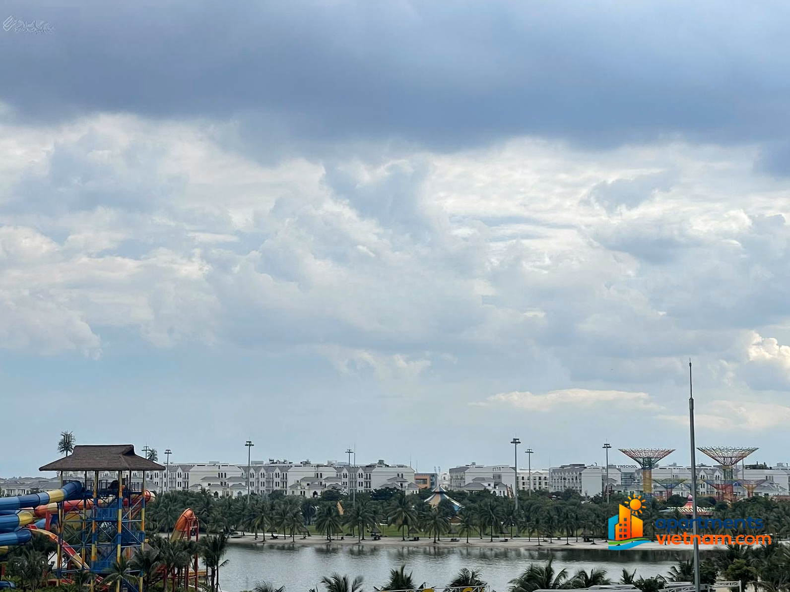Reduced price for urgent sale of 1 bedroom + 1 apartment, nice view, cool direction of The Beverly for only 3.4 billion all in