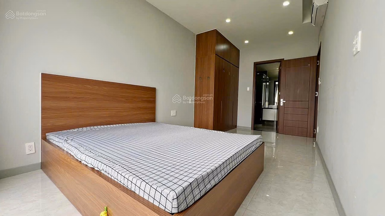Lavida Plus CC for sale, Nguyen Van Linh, Tan Phong, District 7, HCM, 5.3 billion, 74m², price 102% included, contact immediately