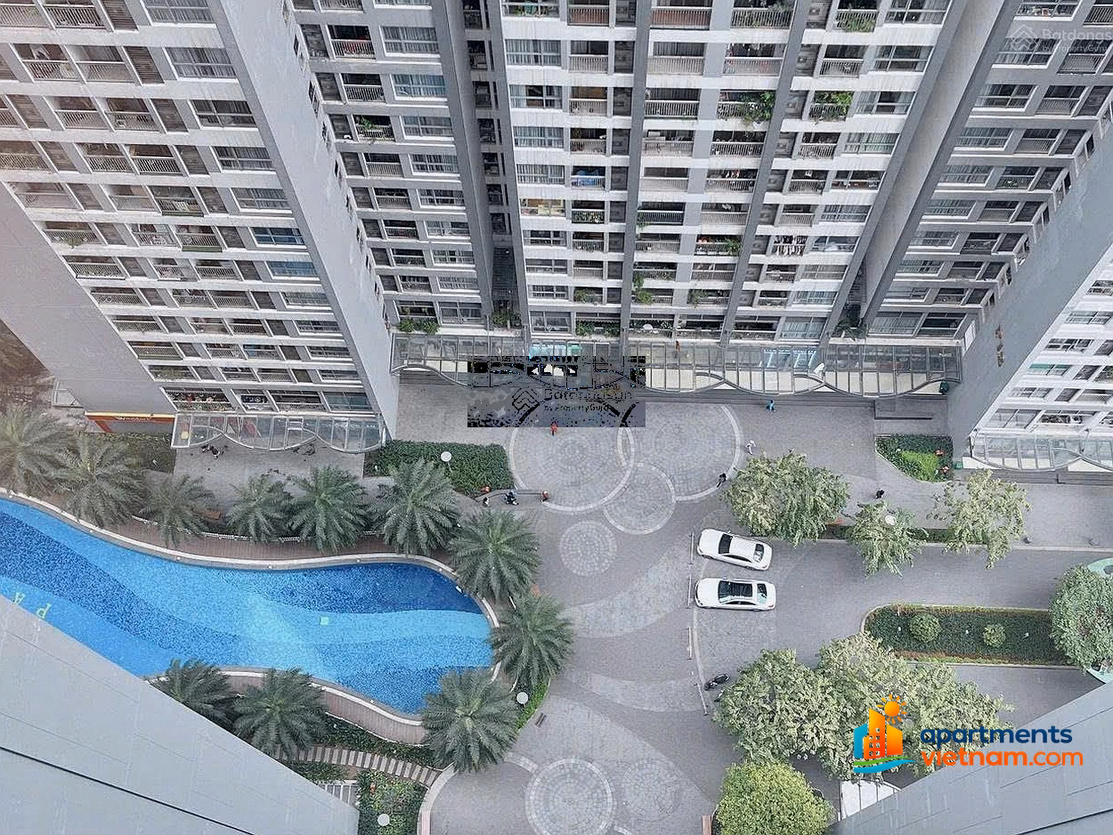 I am the owner and need to rent a beautiful 2-bedroom apartment in Times City for 13 million/month