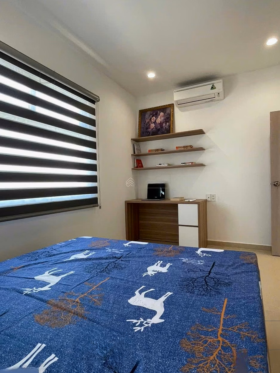 Selling corner apartment in Gia Phat apartment, Le Duc Tho street, Ward 17, Go Vap, area 74m, 2 bedrooms, 2 bathrooms, full interior