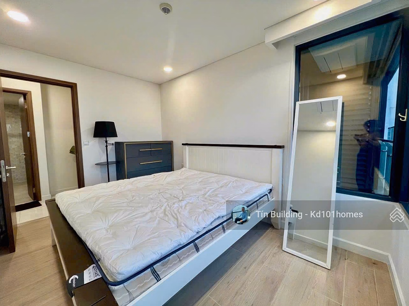 Apartment for sale Kingdom 101 - 334 To Hien Thanh District 10 8 billion 78m2, 2 bedrooms, 2 bathrooms, very good price - Pink book in hand