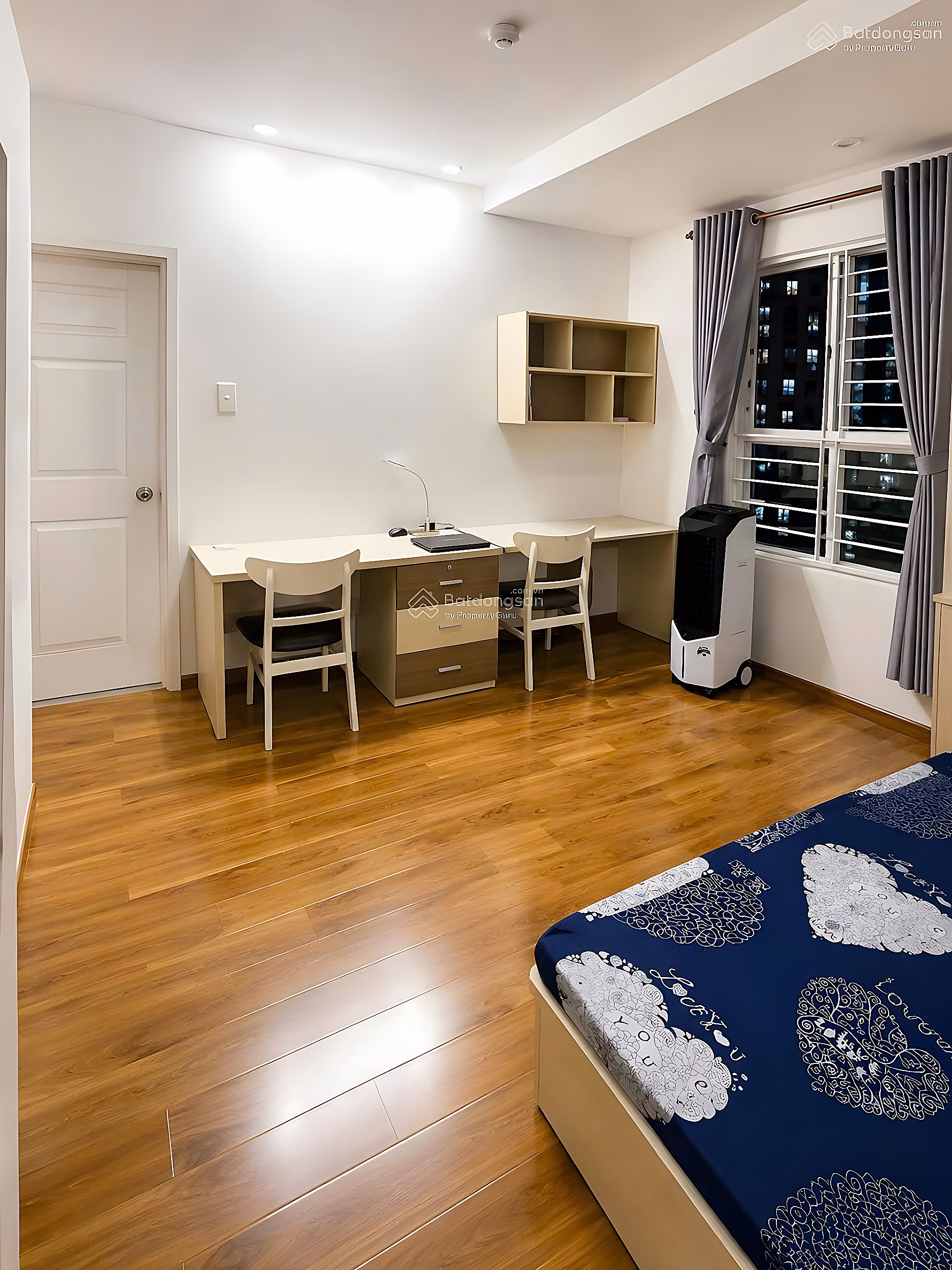 Selling Ehome 3, 64m2 - 2 bedrooms - 2 bathrooms, (with balcony) 2.82 billion - interior view, book ready for quick transfer