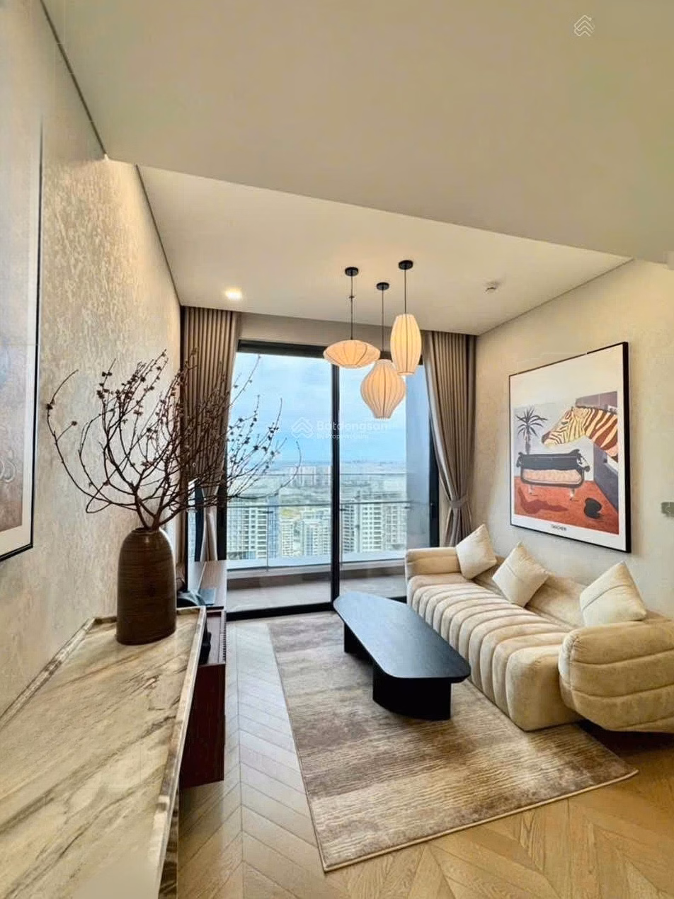 Real price news, Hiep specializes in Lumiere Riverside apartment rental in District 2