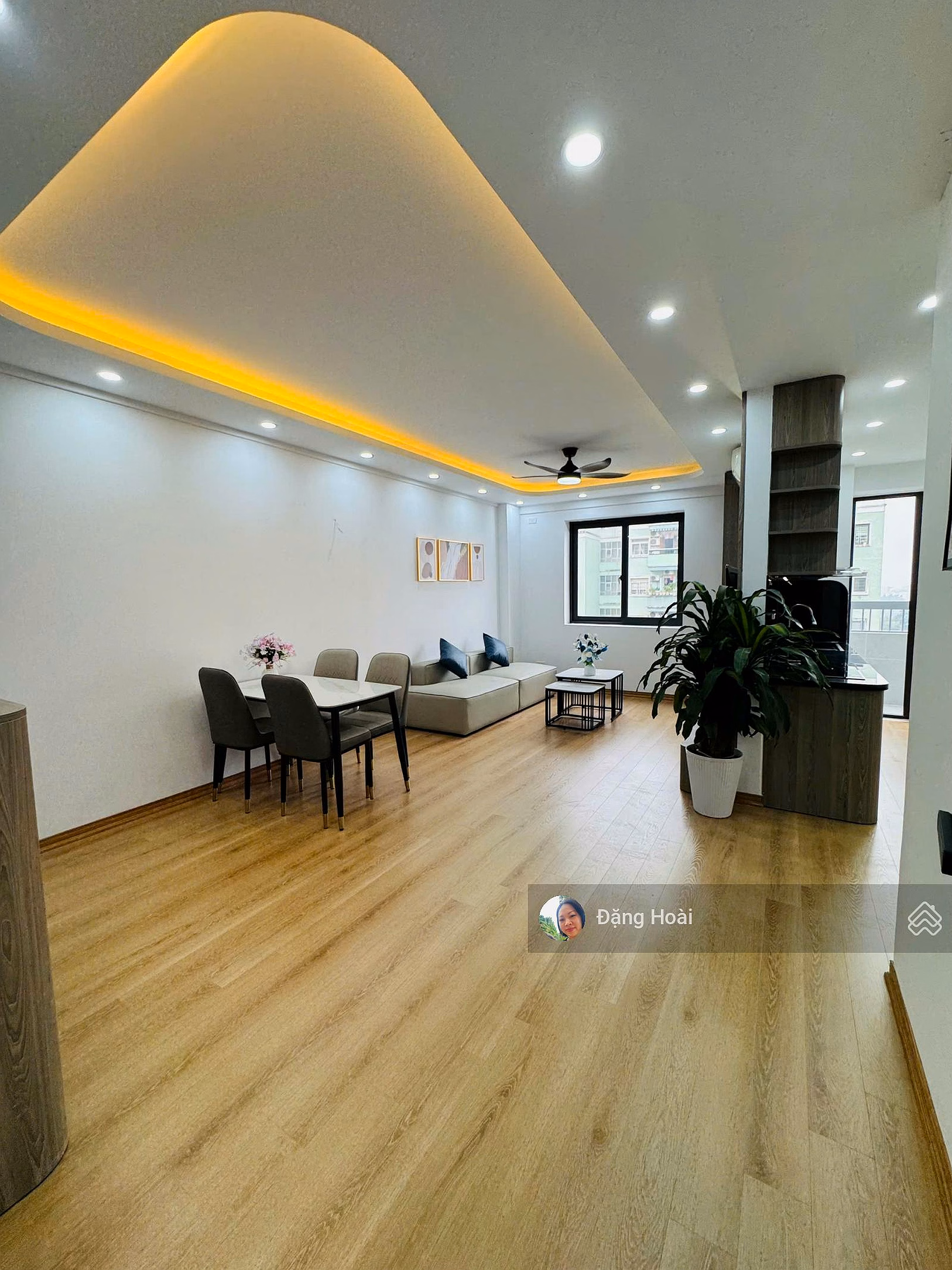 Red book corner apartment living in the middle of Linh Dam peninsula 59m² full of new furniture