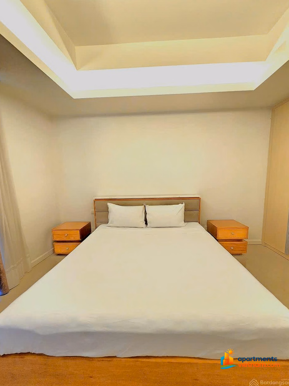 Large 2-bedroom apartment for rent - fully furnished - high floor, view of Han River Bridge