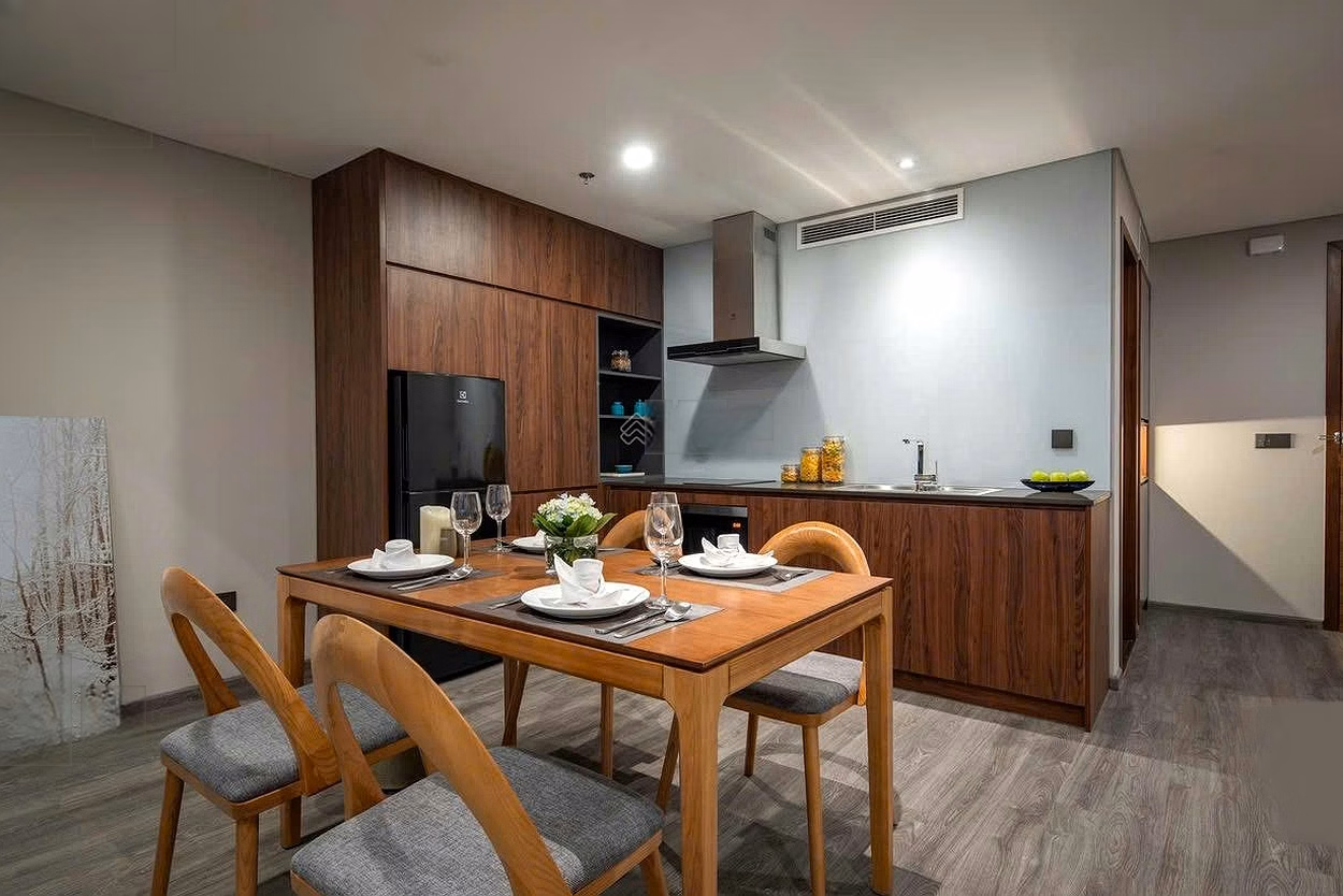 Duplex luxury apartment for rent at PentStudio-699 Lac Long Quan price 17 million***