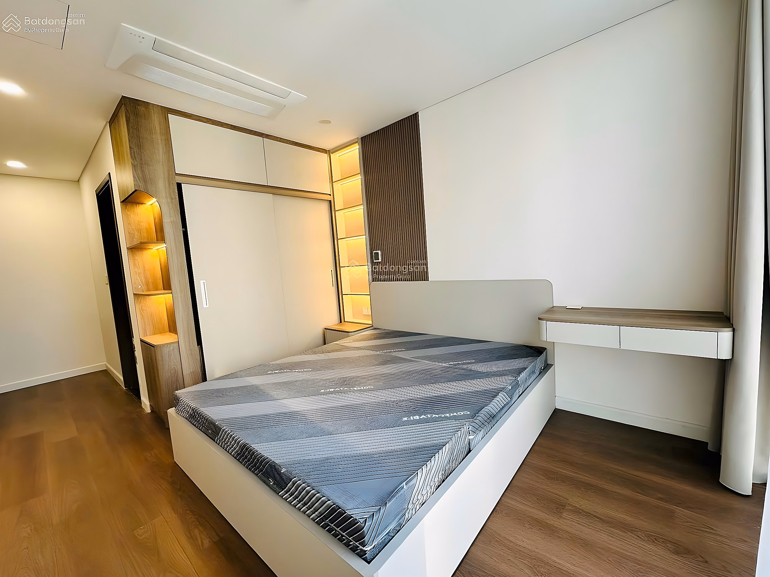 Sunshine Green Iconic 2N apartment for rent 80m2 fully furnished 17 million/month