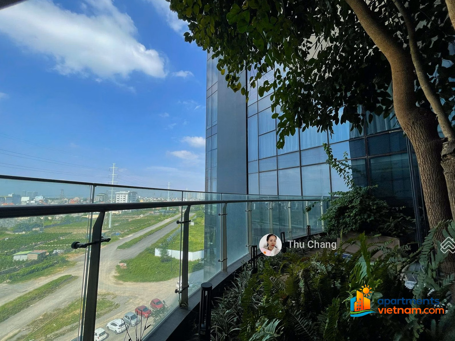 Selling a 3-bedroom apartment of 116.7m2 for only 11.6 billion in Sunshine City Ciputra apartment