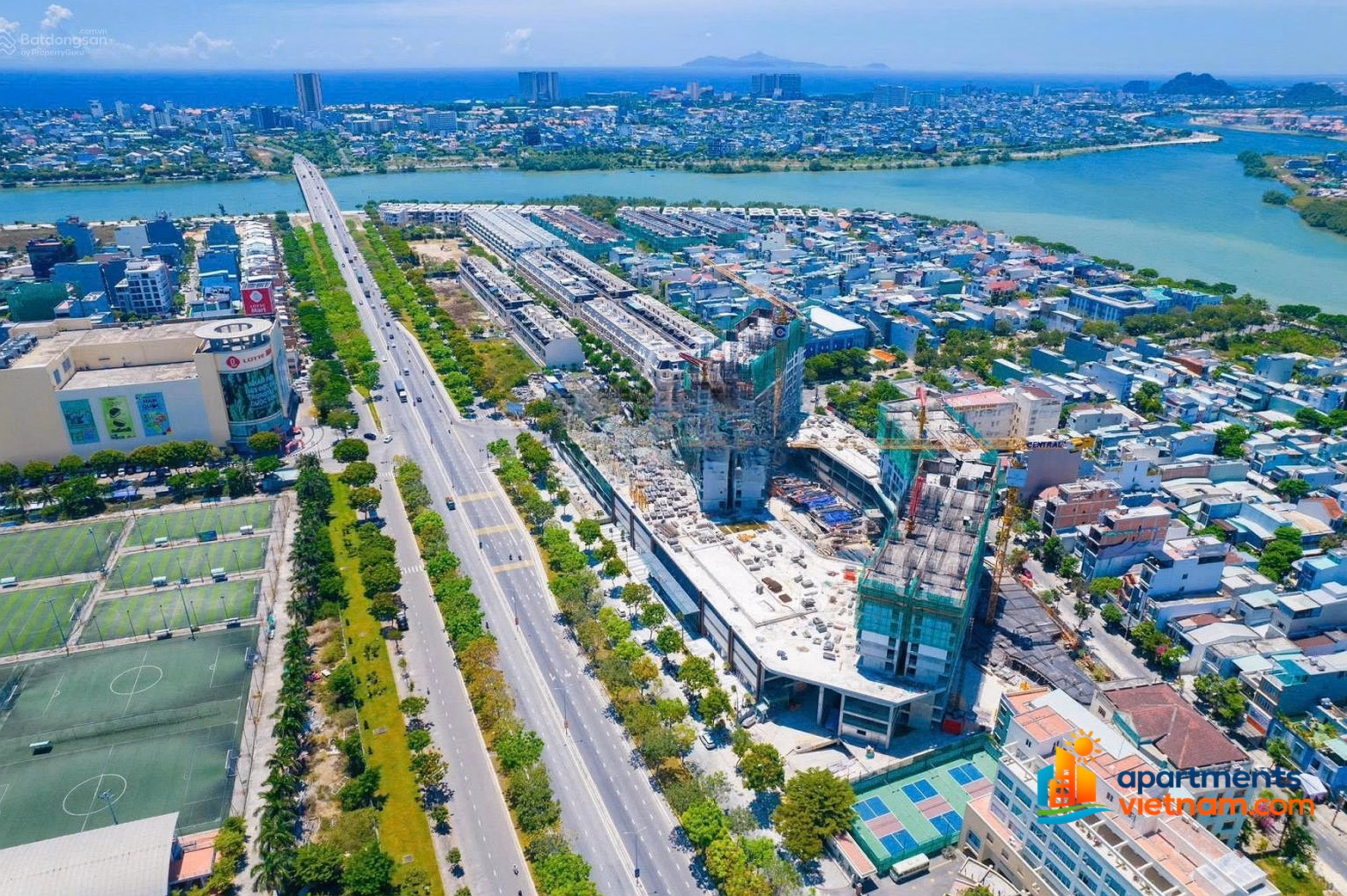 Shock - cheapest 3 bedroom apartment in DA - Masteri Da Nang - free to use utilities - CK up to 16%