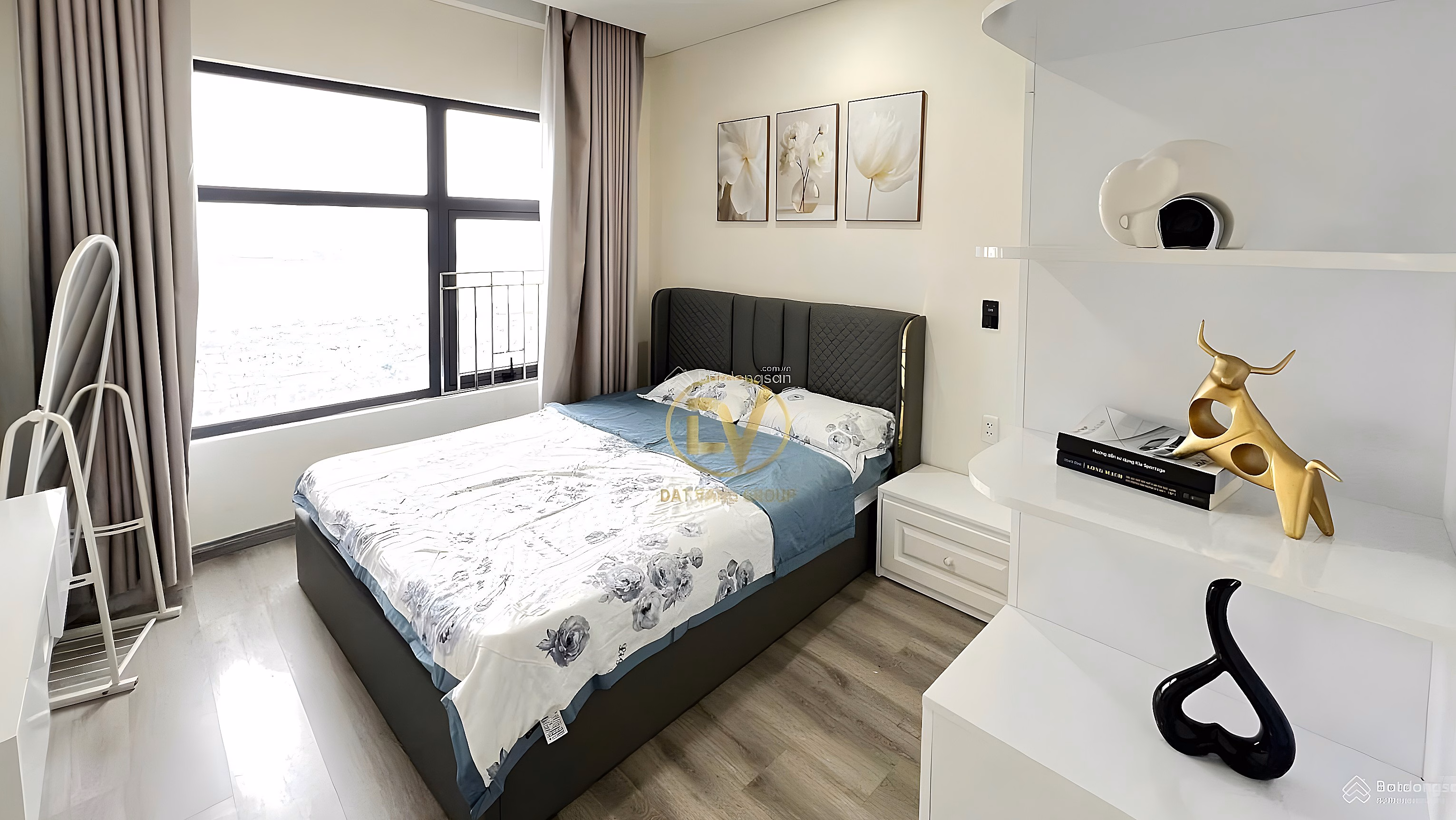 Luxury 2 bedroom apartment for rent, nice view, reasonable price, full new furniture