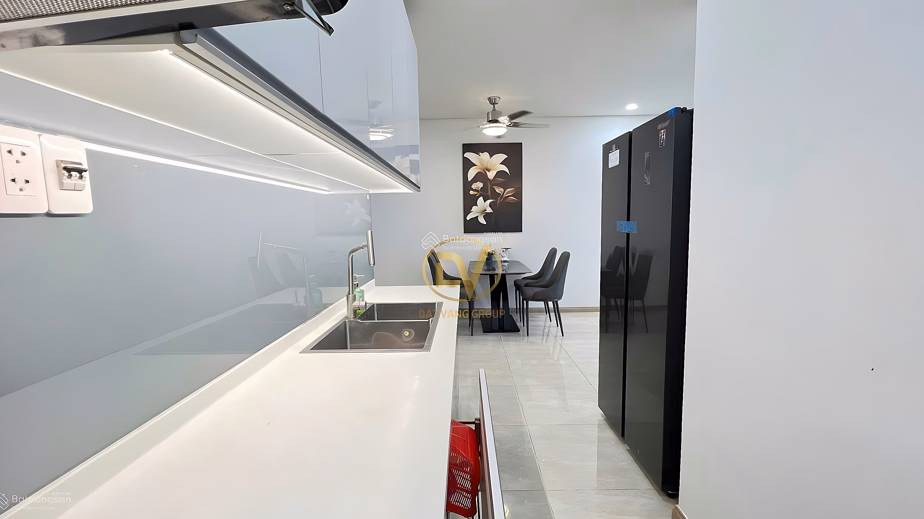 Luxury 2 bedroom apartment for rent, nice view, reasonable price, full new furniture