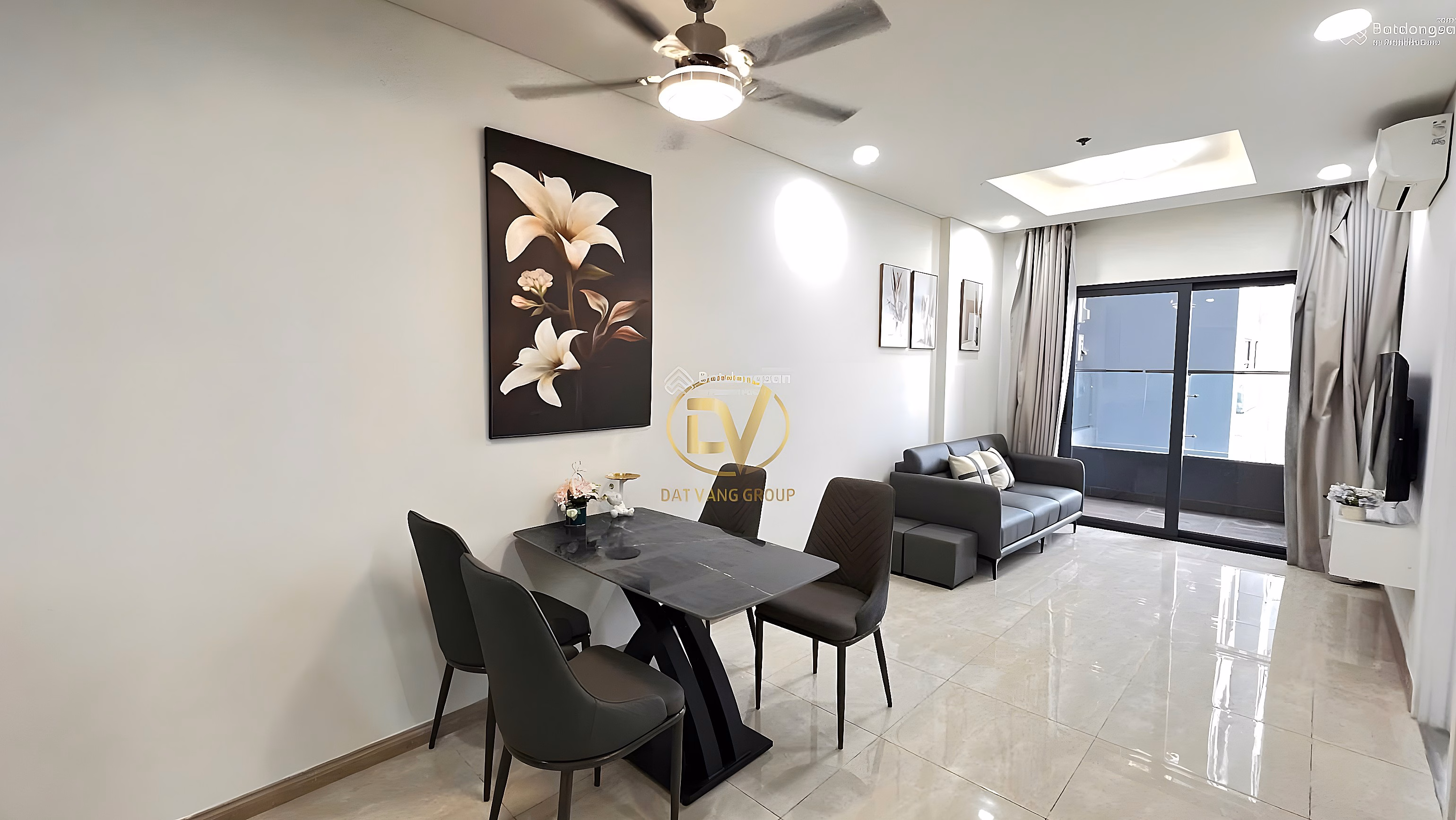 Luxury 2 bedroom apartment for rent, nice view, reasonable price, full new furniture