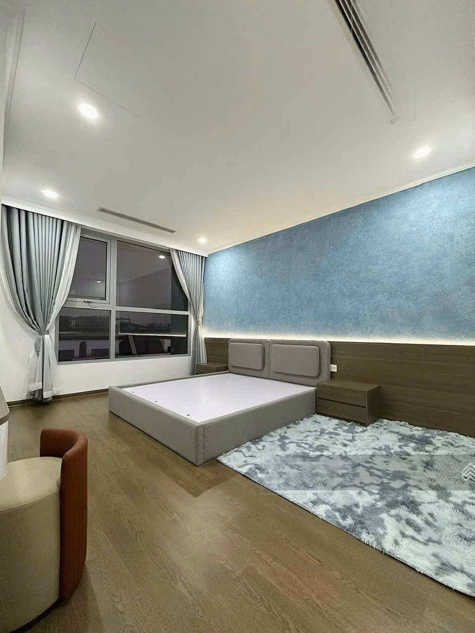 Rare apartment, good price, 2 bedroom project ~80m Vinhomes Gardenia, beautiful house, ready book 7.4 billion***