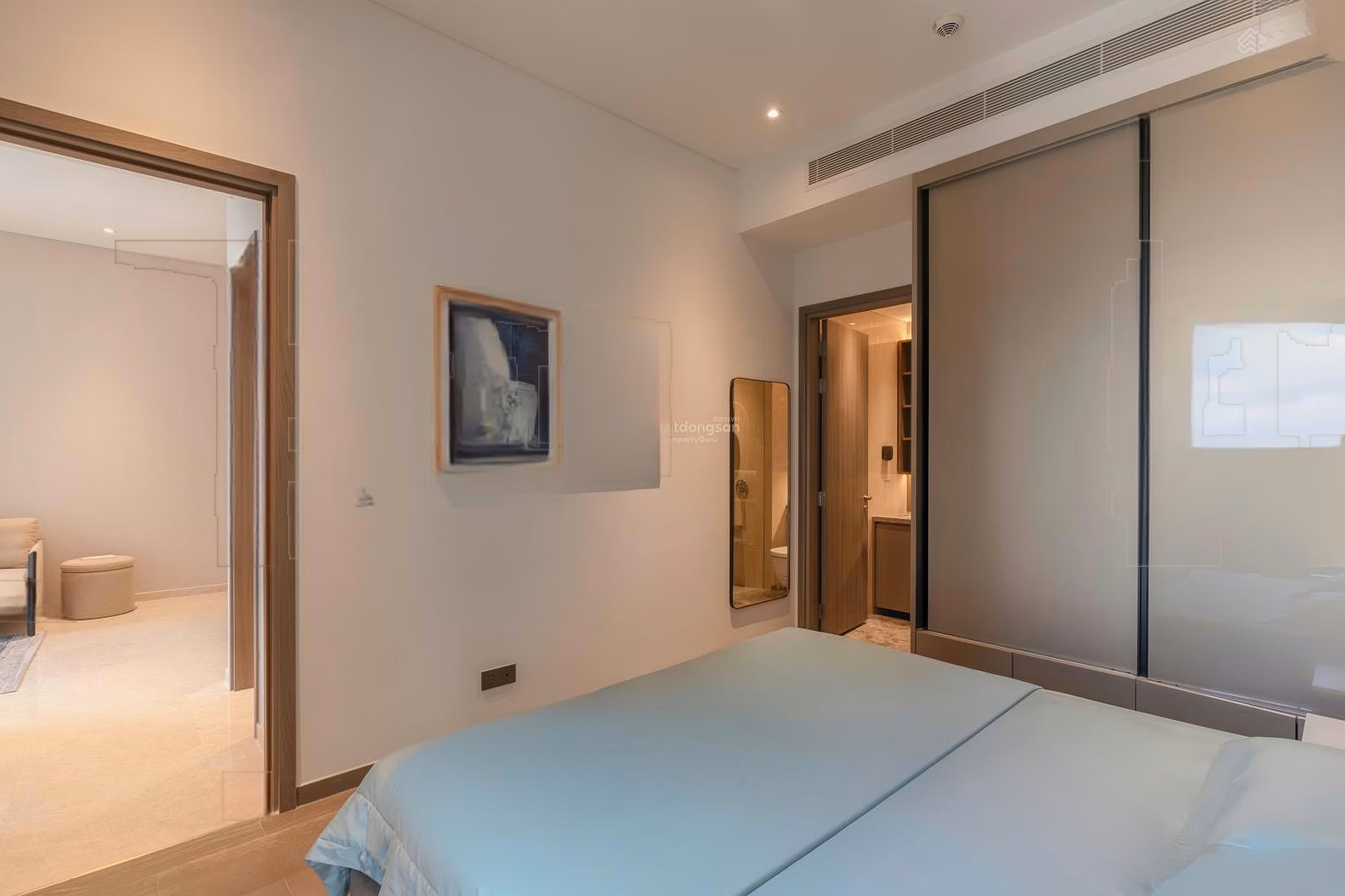 Fully furnished 3-bedroom apartment for rent, high floor, View Landmark 81 and Saigon Marina IFC