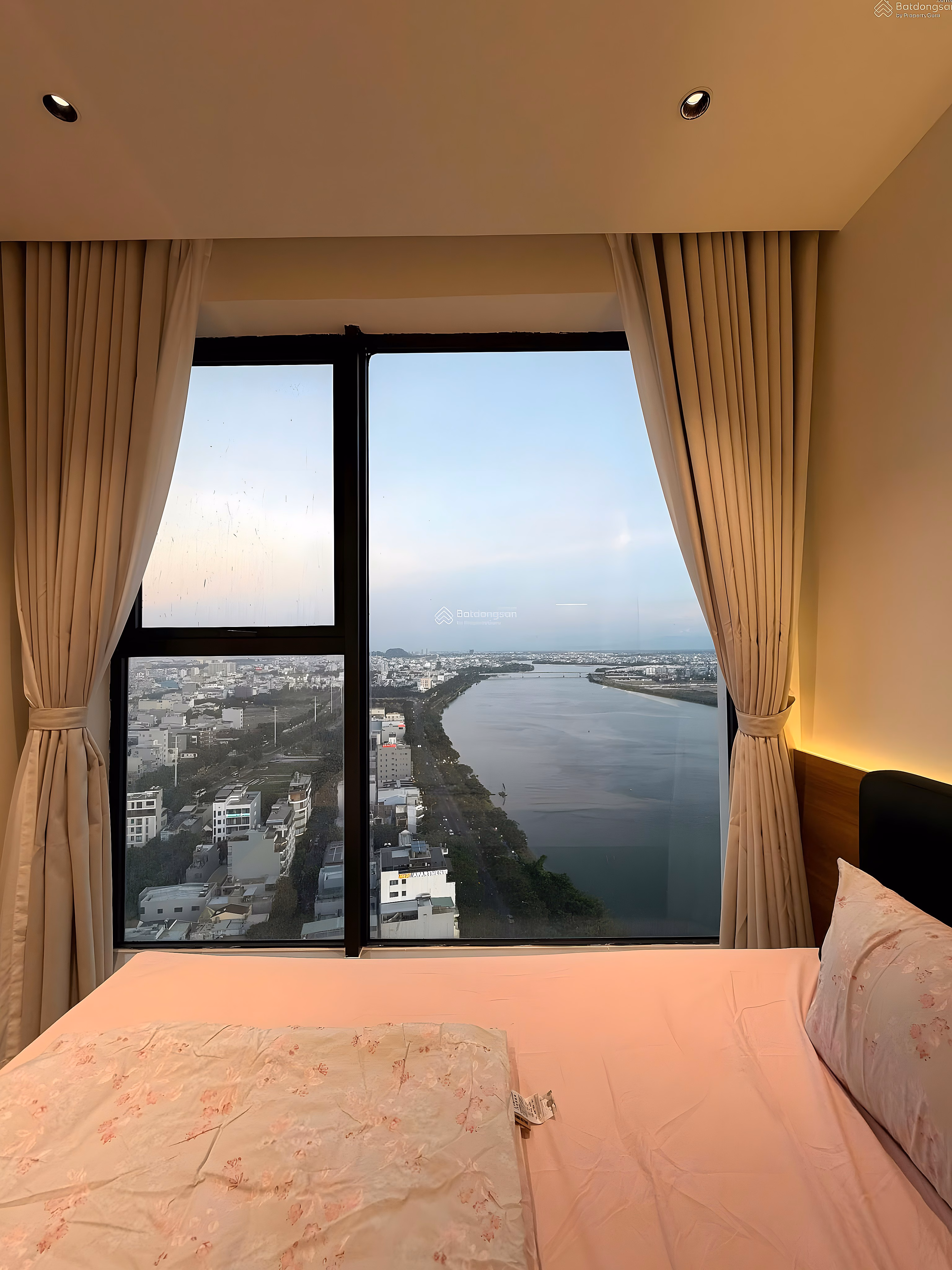 The Panoma luxury apartment is available: Studio + 1 bedroom + 2 bedrooms + 3 bedrooms. 0935 655 ***