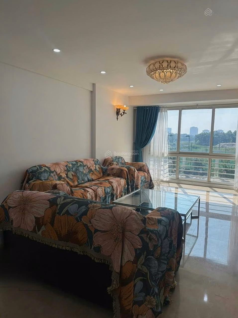 The owner needs to immediately rent out a 4-bedroom apartment in P2 Ciputra building