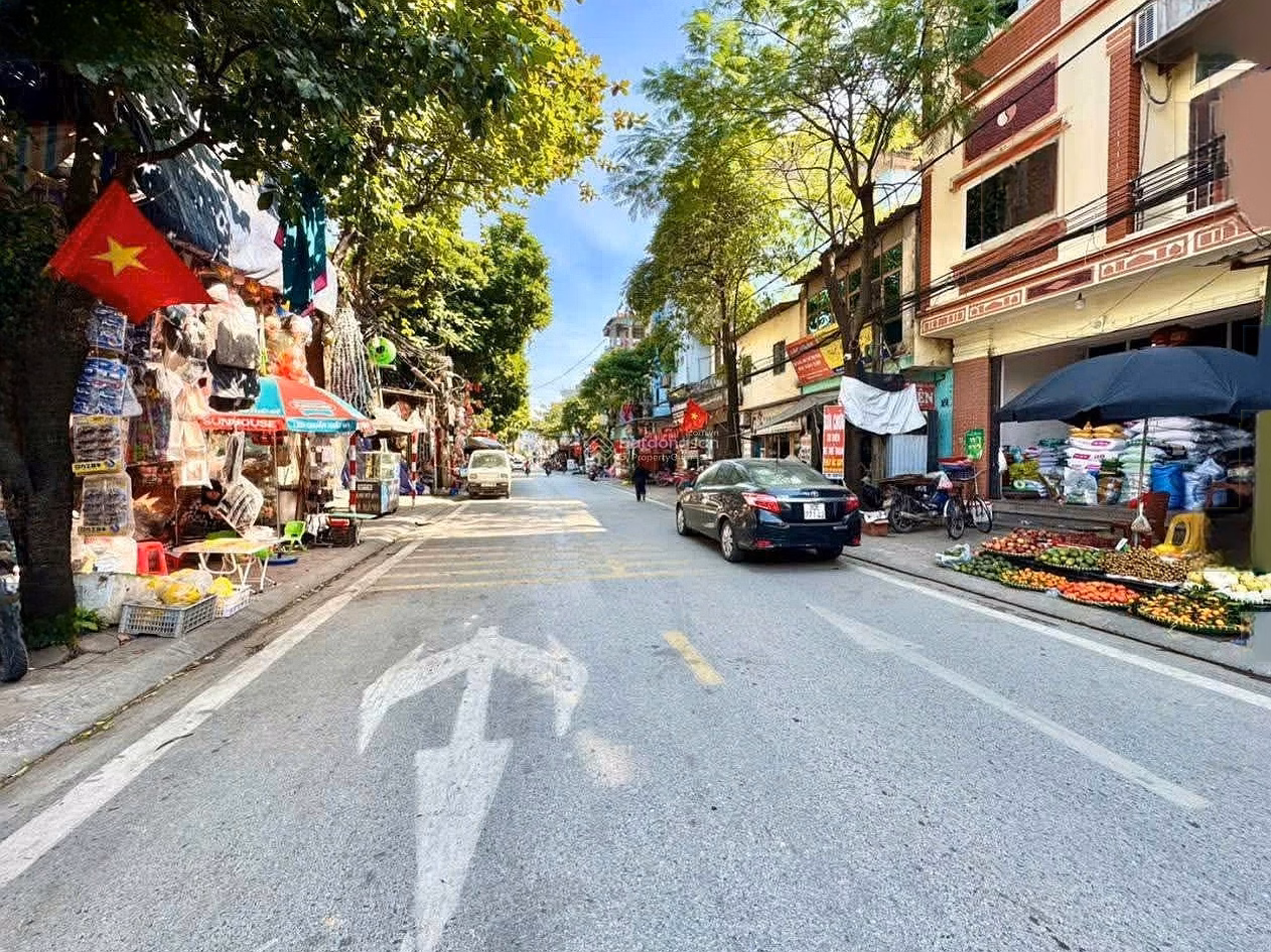 Apartment for sale over 1 billion in Phuc Thinh commune near Tap Lap market