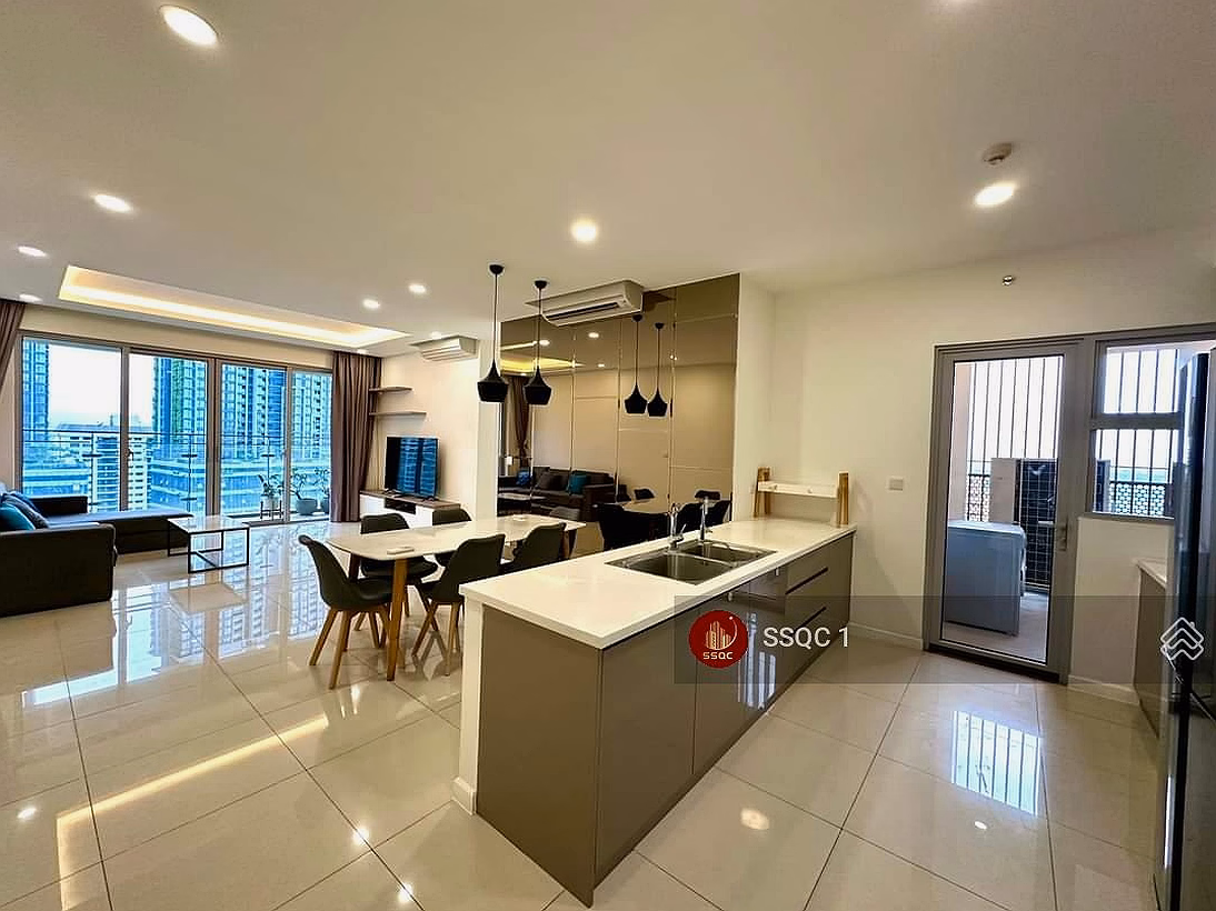 100% real news - 3-bedroom apartment, 135m2, internal view, super large balcony, super good price in Estella Heights
