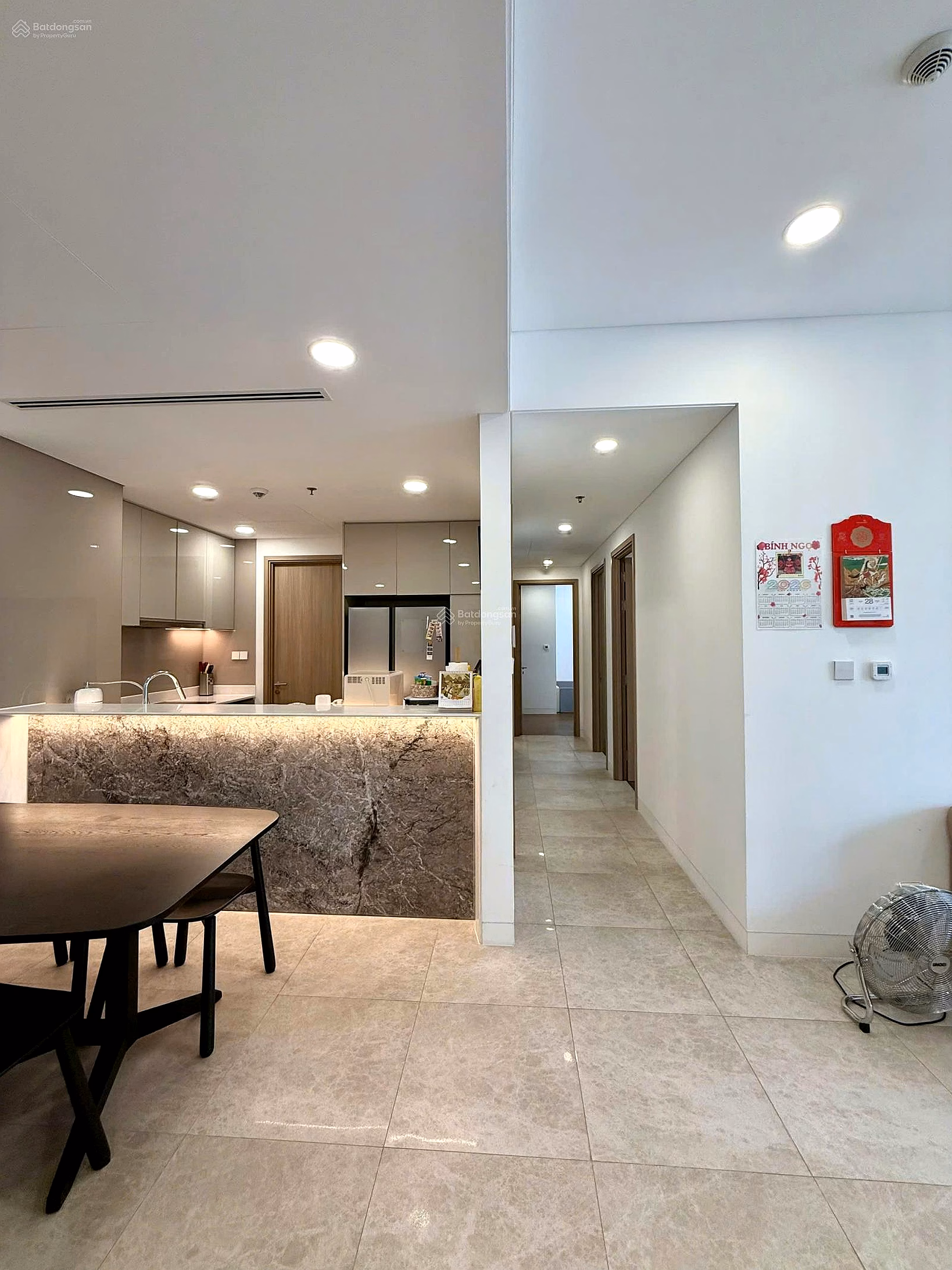 3 Bedroom Apartment with River View District 1 & Inner Area. Owner needs to sell urgently in June at very good price
