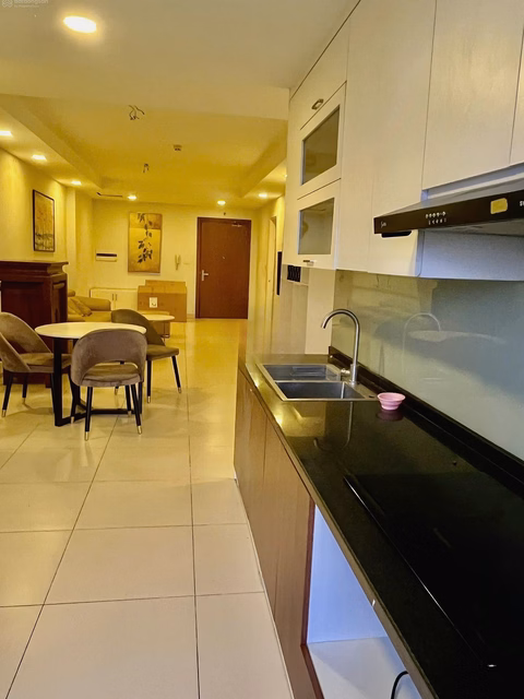 Apartment for rent with 2 bedrooms, 2 bathrooms at T&T Riverview 440 Vinh Hung, price 11 million, 100m2