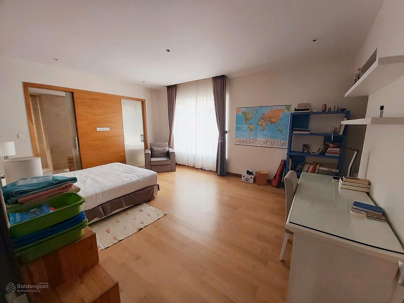 Huge discount of only 48 billion to sell immediately Diamond Island duplex - Area: 414m2, prime location next to SG River