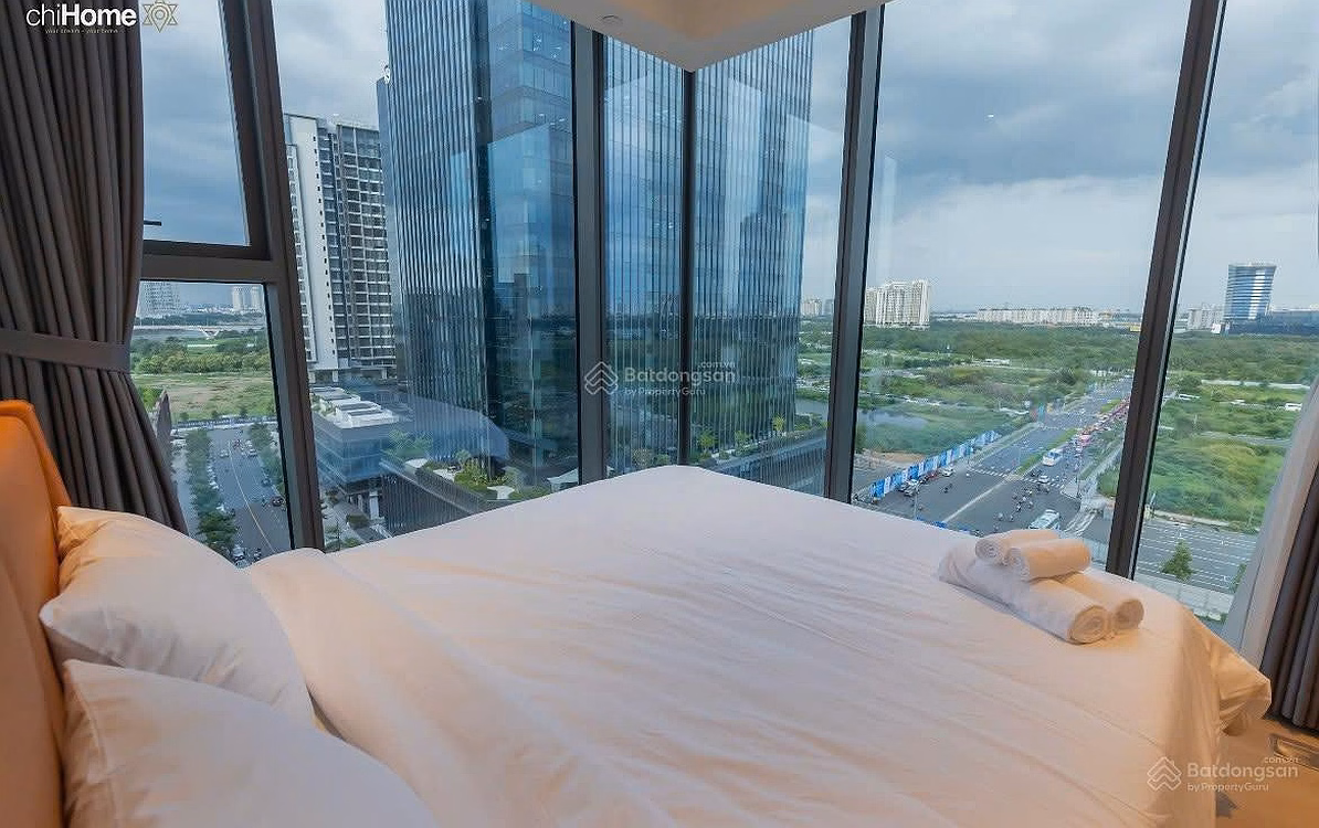 Selling 2-bedroom corner apartment at Opera Thu Thiem with rental contract for 30 billion 0906 780 ***