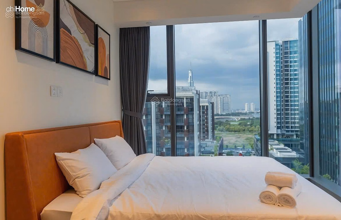 Selling 2-bedroom corner apartment at Opera Thu Thiem with rental contract for 30 billion 0906 780 ***