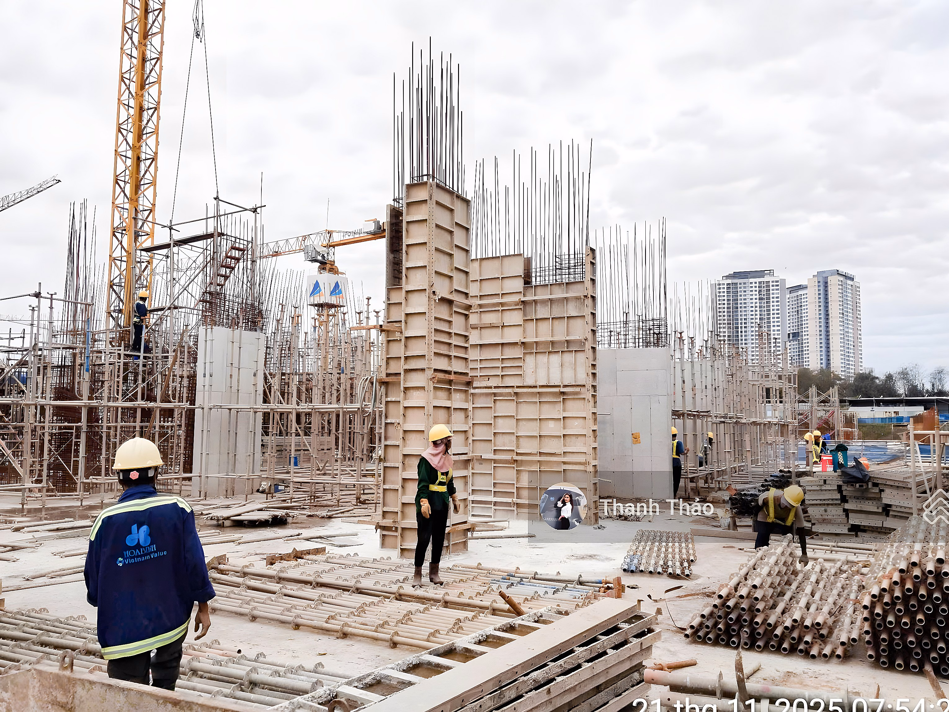 Open sale of The Privé, 15th floor, 2-bedroom apartment facing East, 8.5 billion including VAT and PBT, standard 9 billion, bank loan 9.5 billion