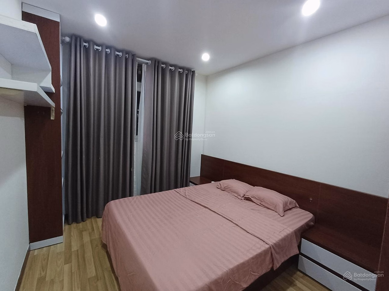 City Gate apartment for rent, 3 bedrooms, 2 bathrooms, fully furnished*** Chau