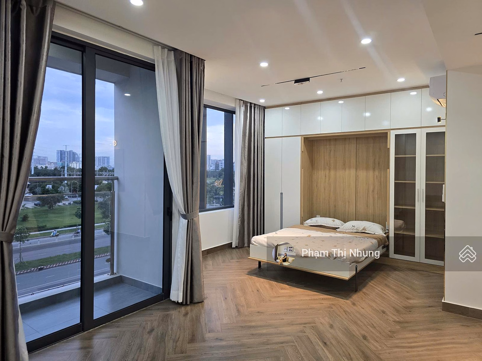 Owner sells Ascent Lakeside apartment District 7, area 45m2/1 bedroom, fully furnished, price 3.5 billion
