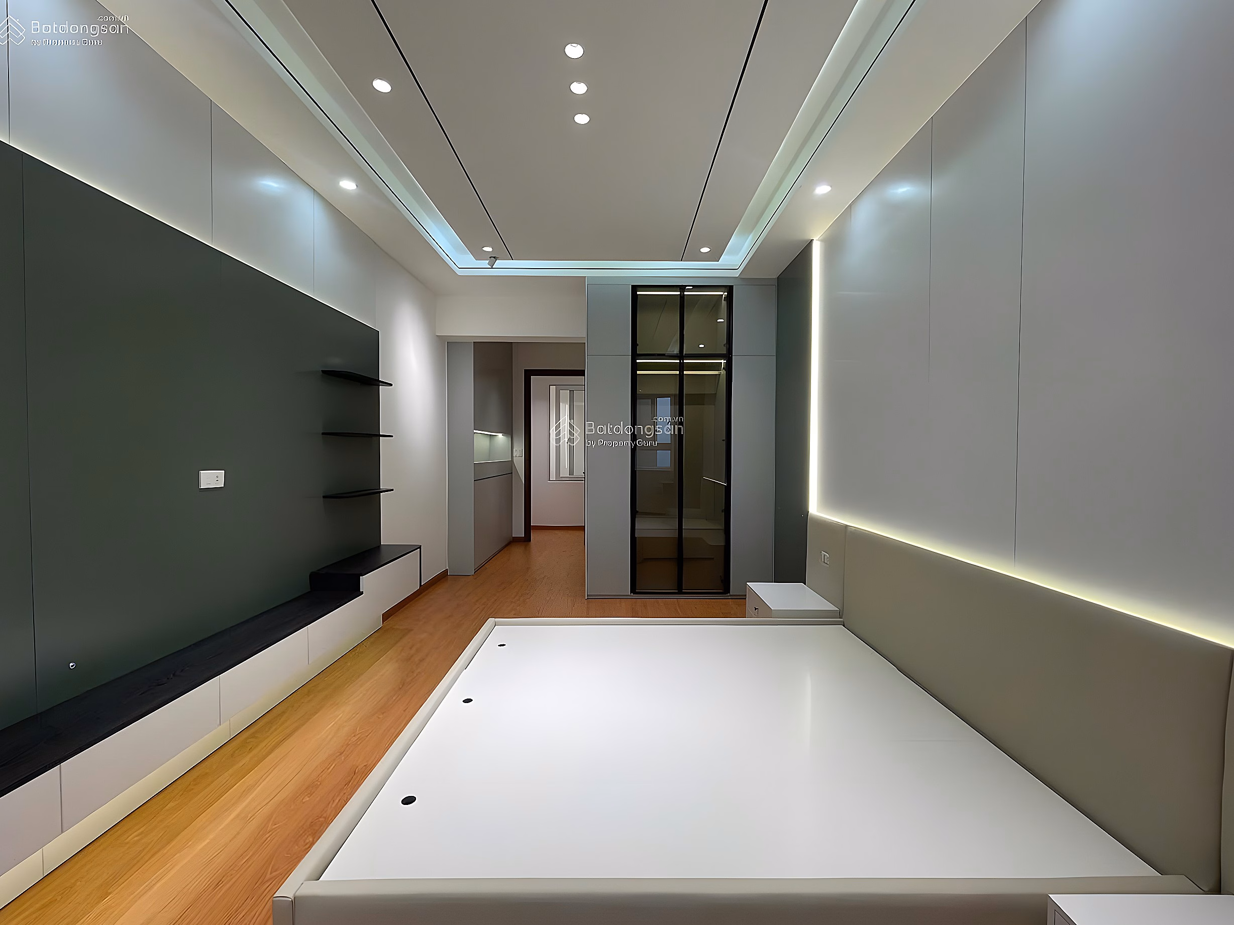 Apartment for sale A14A2 Nam Trung Yen, Cau Giay district, area: 65 m², 2 bedrooms 2, price: 5.8