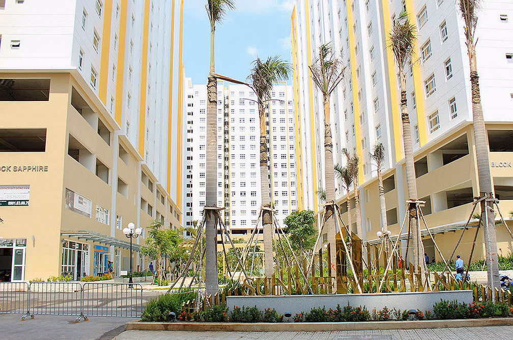 Sunview town 2 bedroom apartment for sale, area 54 m2, price 2.4 billion, swimming pool view, beautiful house, LH Viet 0932,683,991