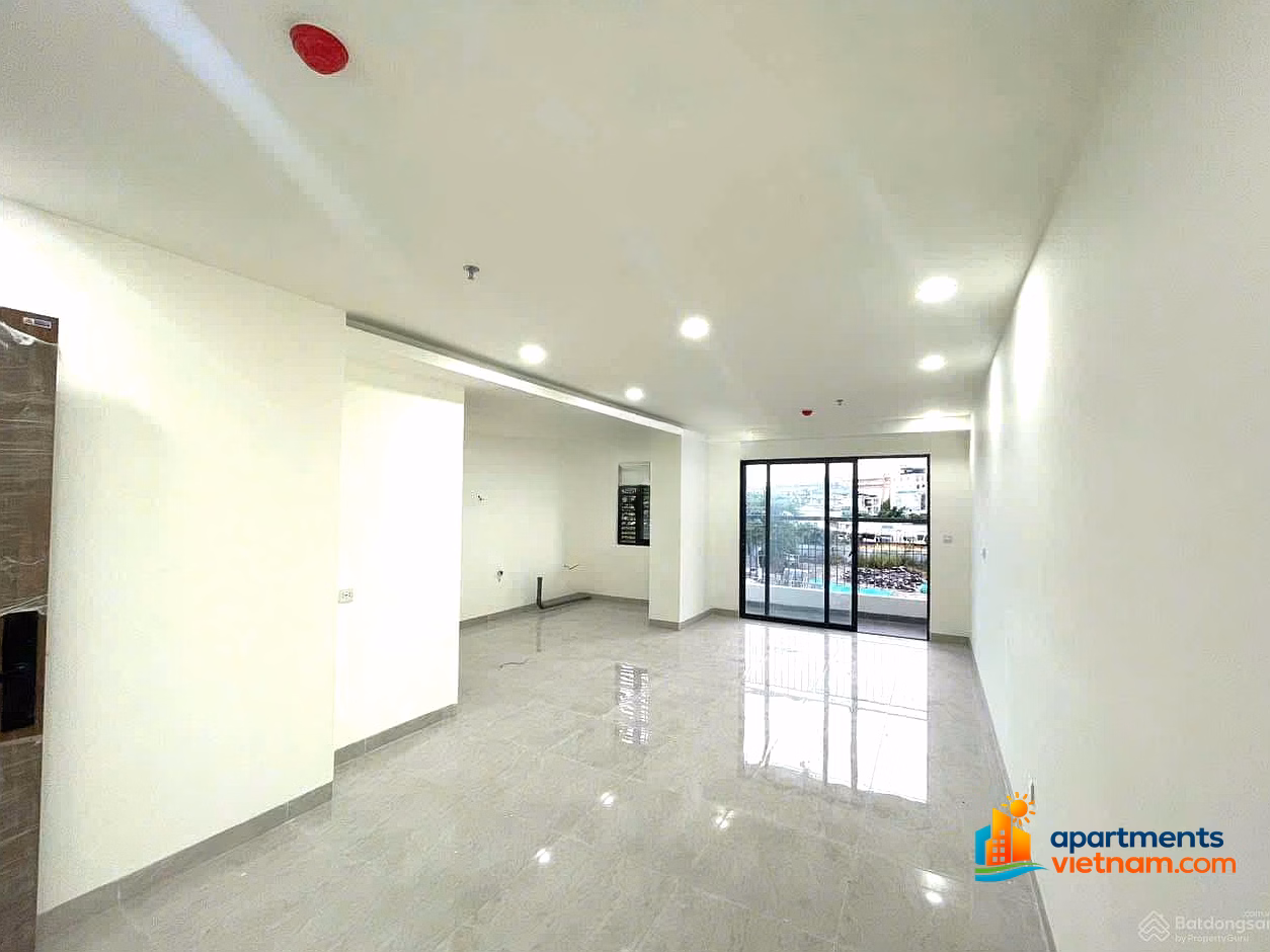 Reduced by 200 million VND! Quick Sale 3BR Apartment – 100% New – Large Area, River & SunGroup Fireworks View