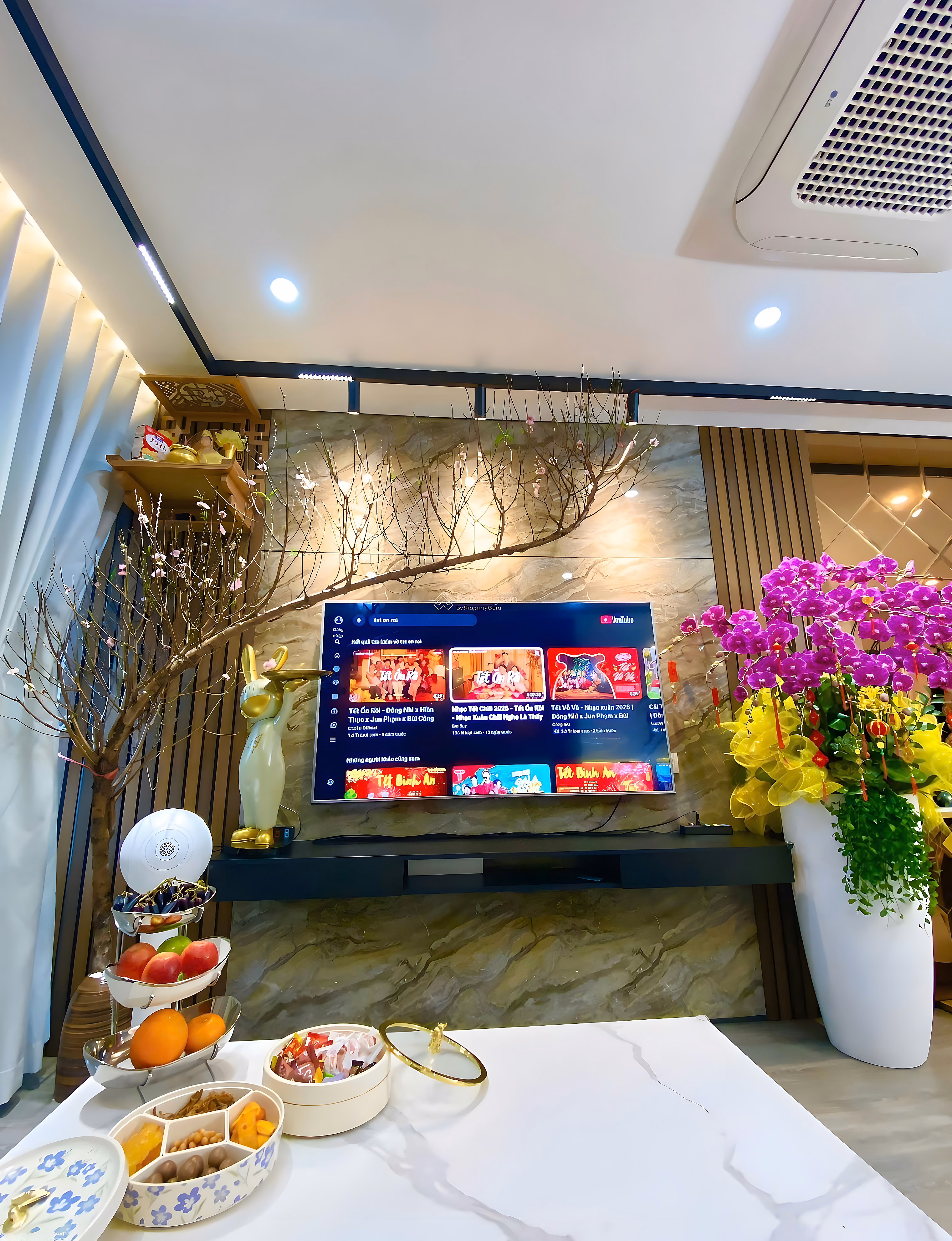 Apartment for rent with 2 bedrooms, 2 bathrooms, high quality furniture, beautiful view