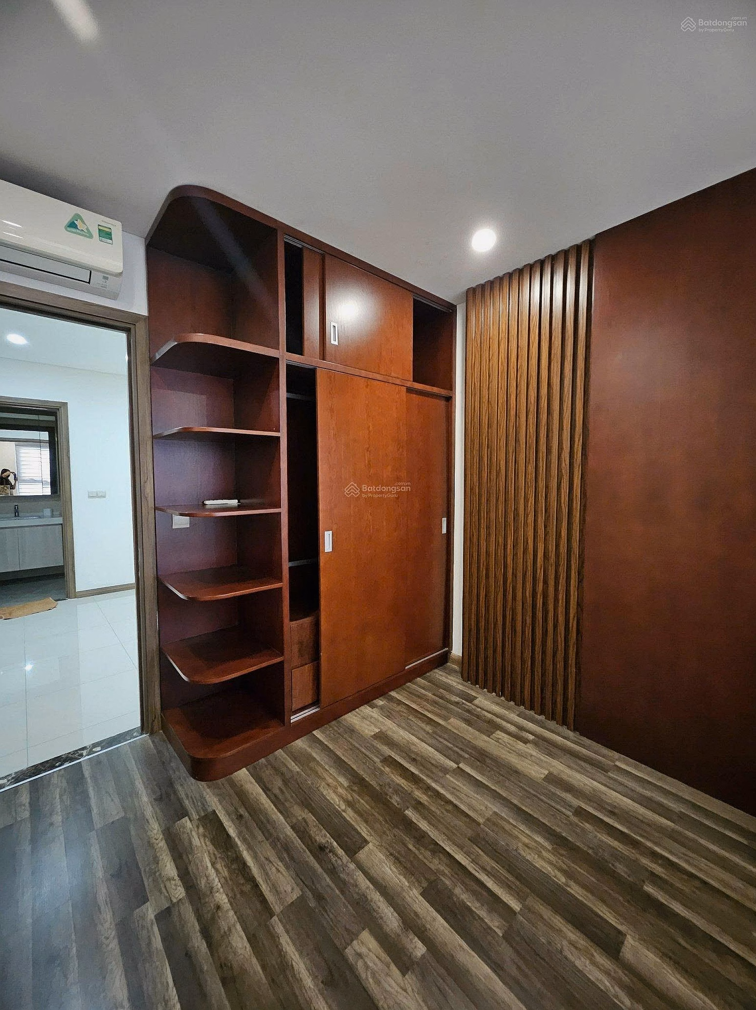 1 bedroom apartment for rent + beautiful view in Ha Do
