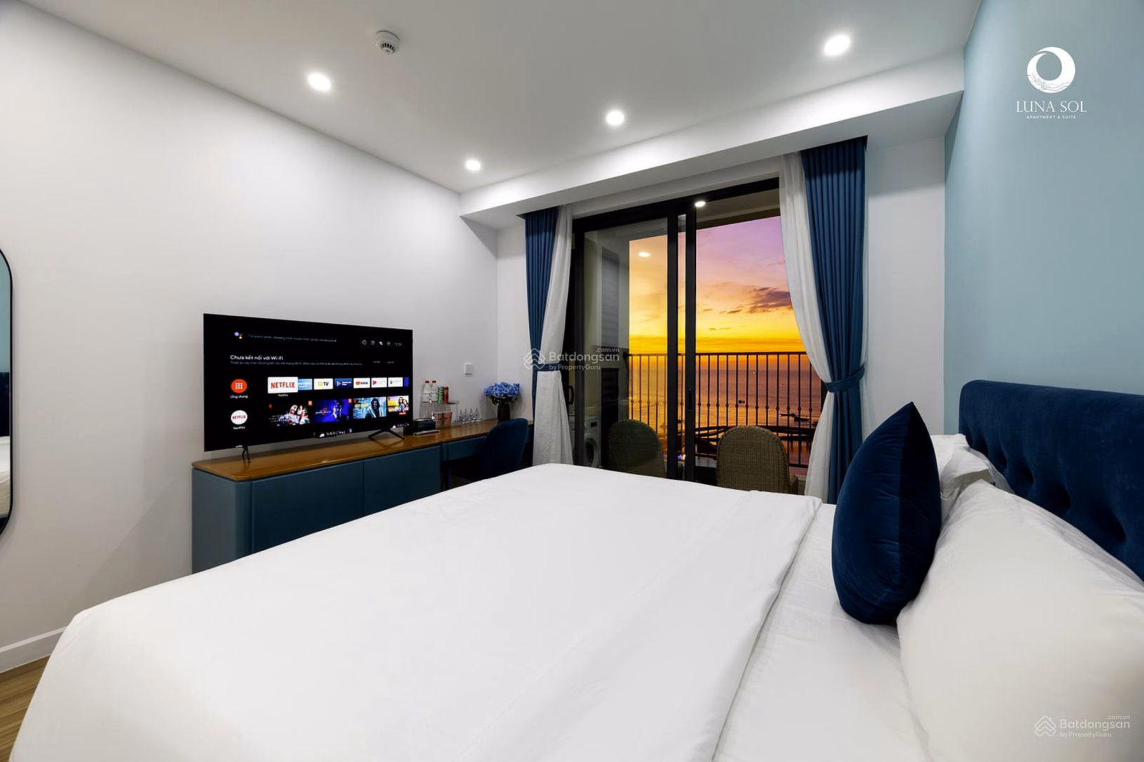 I need money to cut a deep hole in a dualkey ocean view apartment in Sky building, need to sell urgently