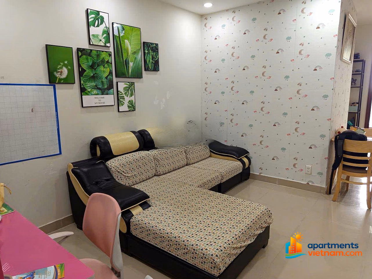 The owner needs to sell Belleza Pham Huu Lau apartment with area 65m2 and has a book