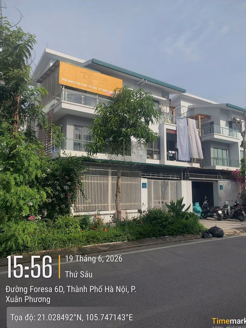 Adjacent 90m2, 3 floors for rent in Tasco Xuan Phuong, car parking is avoided