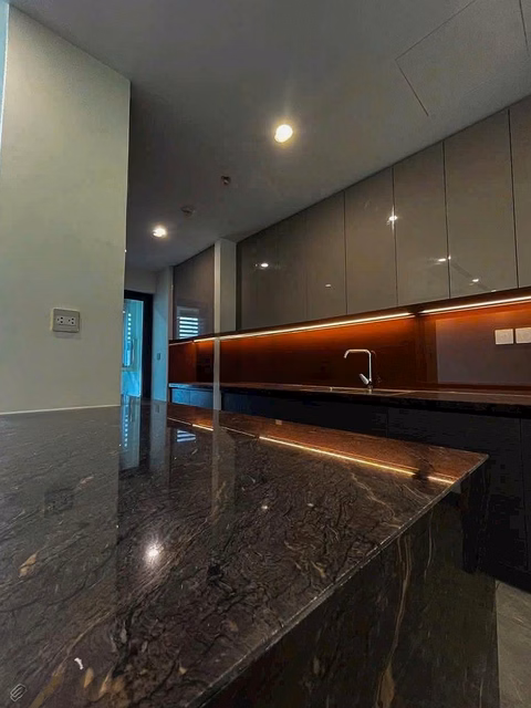 Full shopping cart for rent in Sunshine Diamond River apartment 2 bedrooms 2 bathrooms price from only 13 million.