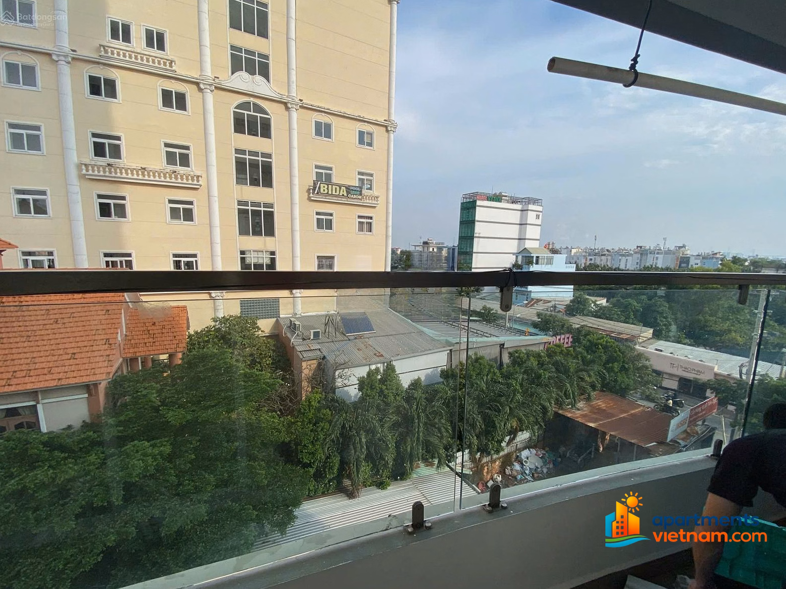 OT Tulip Tower 79m2 fully furnished for rent, best price on the market, only 9 million