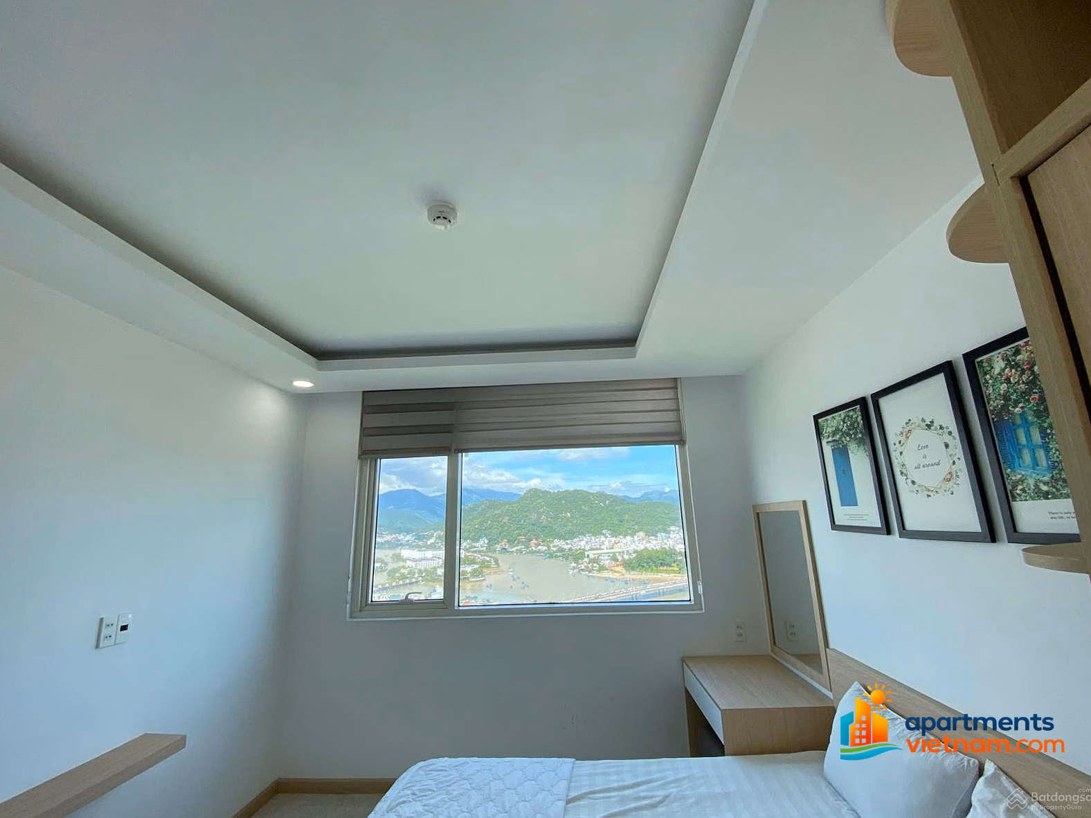 Urgently need money to sell Muong Thanh 04 apartment right on Tran Phu bridge, super cheap price***
