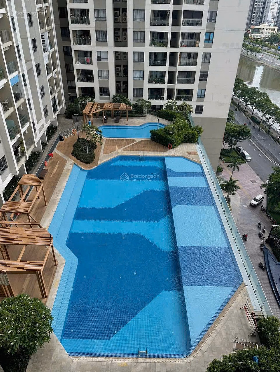 The owner needs to urgently sell RichStar apartment, Tan Phu District, 90m2, 3 bedrooms, price 4.6 billion***