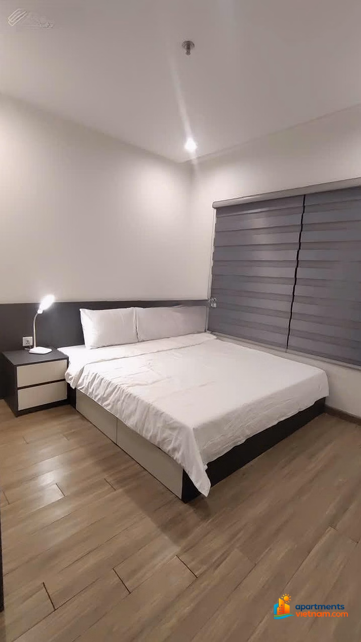 Owner quickly sells corner apartment 3 bedrooms 2 bathrooms 80m2, full furniture, middle and low floors, S218 Vinhomes Ocean Park Gia Lam