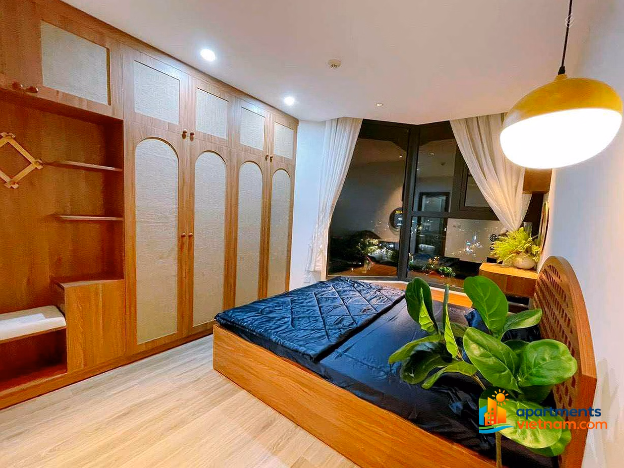 HUD Nguyen Thien Thuat apartment 45m2 - right in the center with sea view - fully furnished