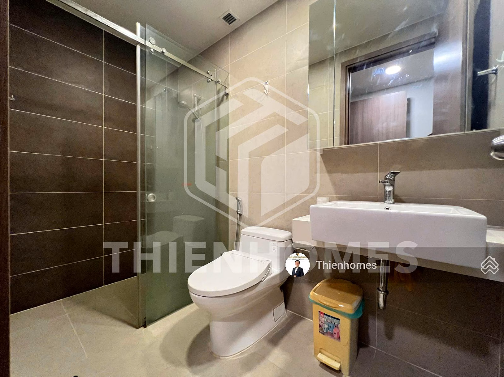 Too hot! The owner sends ICON56 for rent 1 bedroom 50m2 high floor with open view only 15.5 million/month***