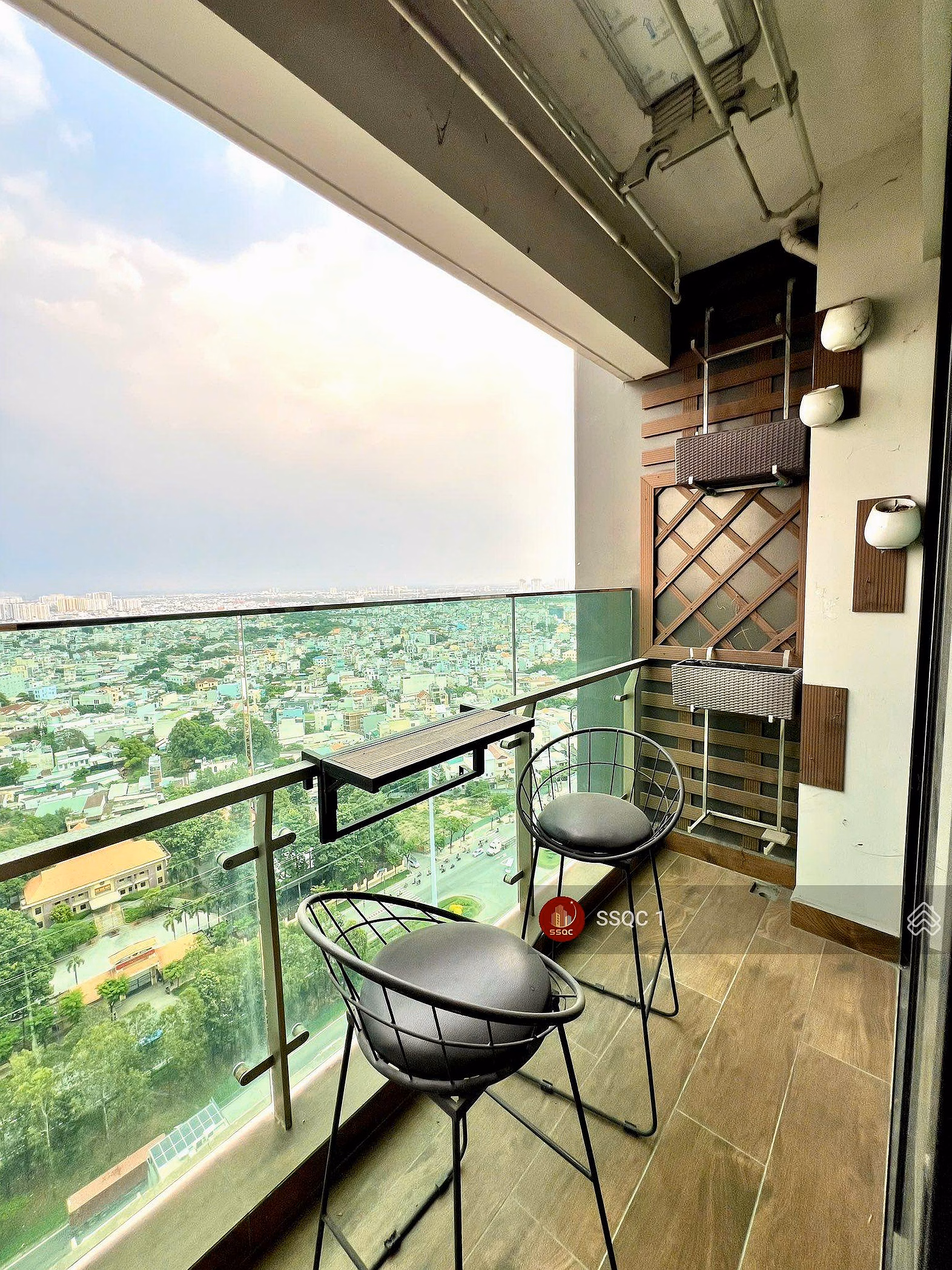 100% real news - quick purchase of super product 2 bedrooms - airy high floor, pink book ready, very good price
