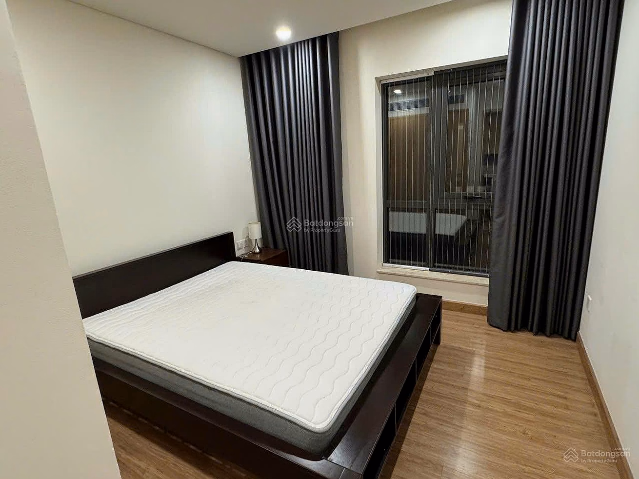 E Tuan needs to sell urgently 3d apartment, 86m, G1 building, corner 11 billion, ready for long term, negotiable price 0845 899 ***