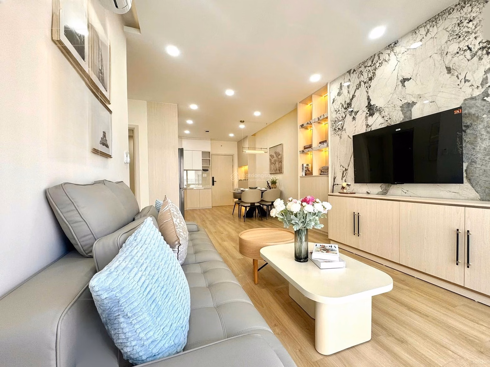 Huyen Seahome - 2 bedroom apartment with main balcony East - OC3 Muong Thanh Vien Trieu Nha Trang